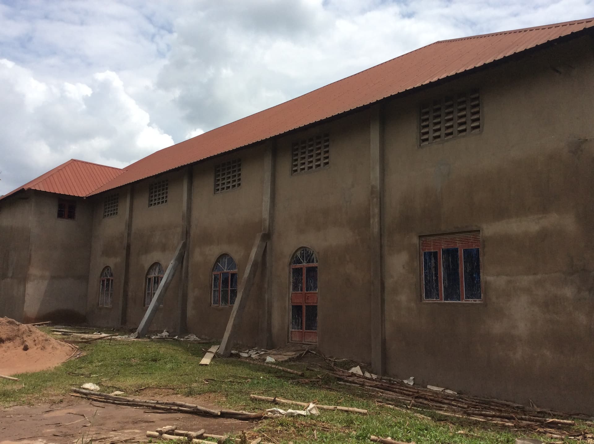 Plastered side of Zion's hall, 2021.